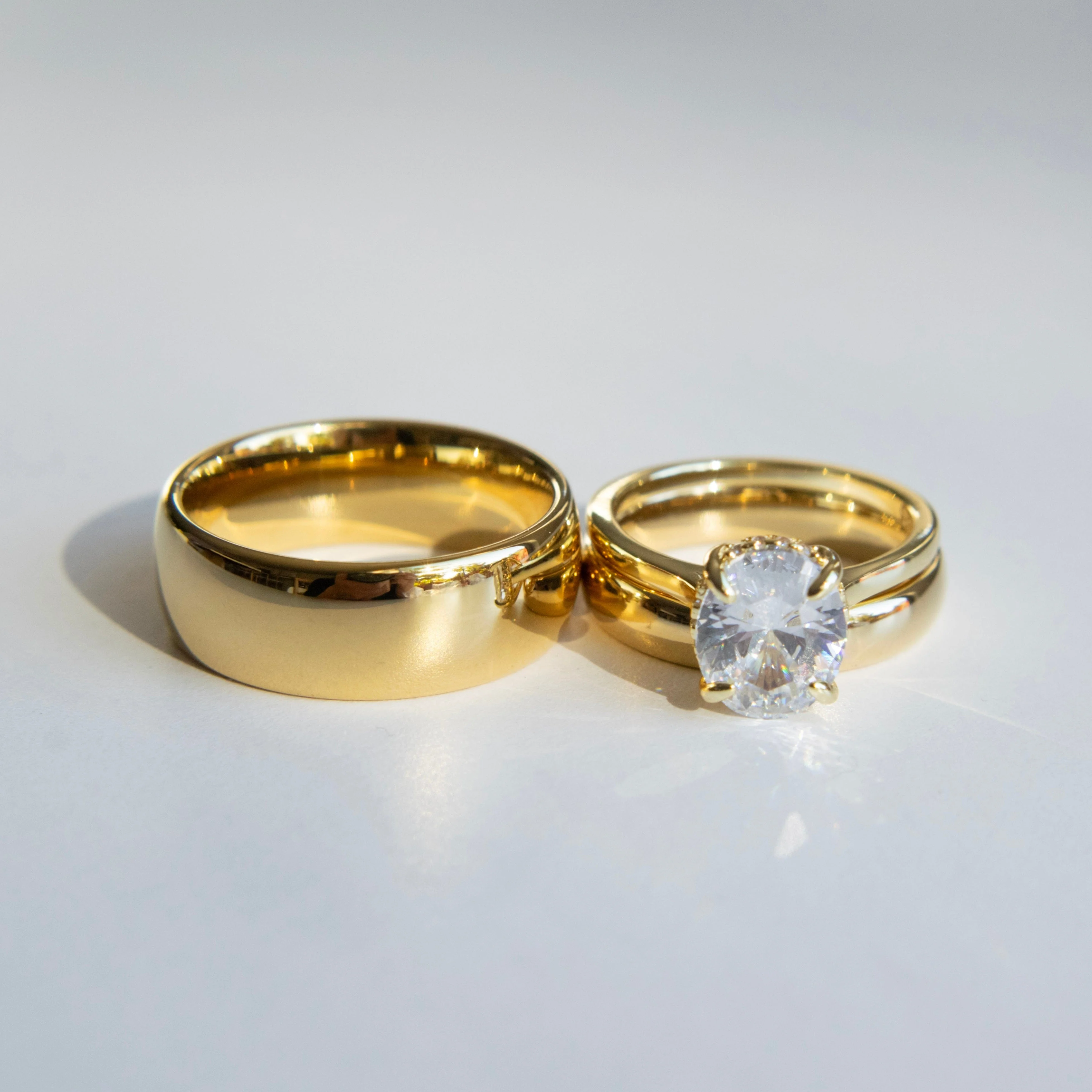 Unique Bands for Eternal Bonds